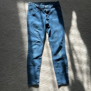 Women’s Old Navy Super Skinny Jeans